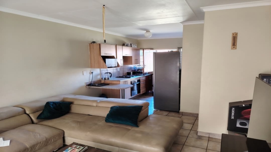 2 Bedroom Property for Sale in Vaalpark Free State